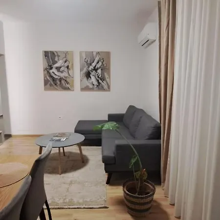 アパート Edgar's Center