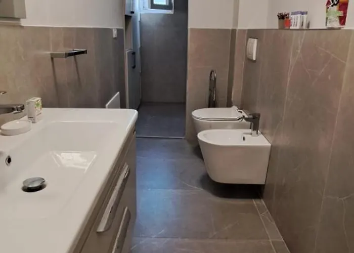 Edgar's Center Апартаменты *